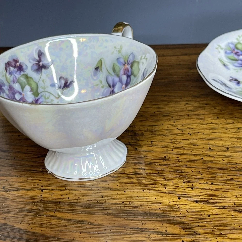 Vintage Del Mar Japan Painted Pedestal Teacup Saucer Violets Lusterware 24k‎